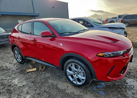 2024 Dodge Hornet R/T from USA, damaged, VIN ZACPDFCWXR3A31292